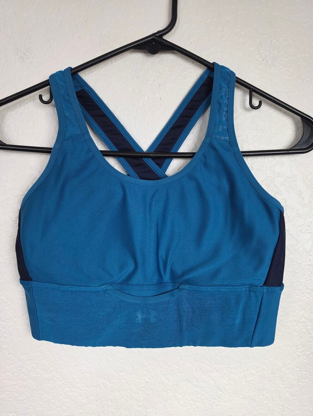Under Armour Women's Compression Sports Bra Small